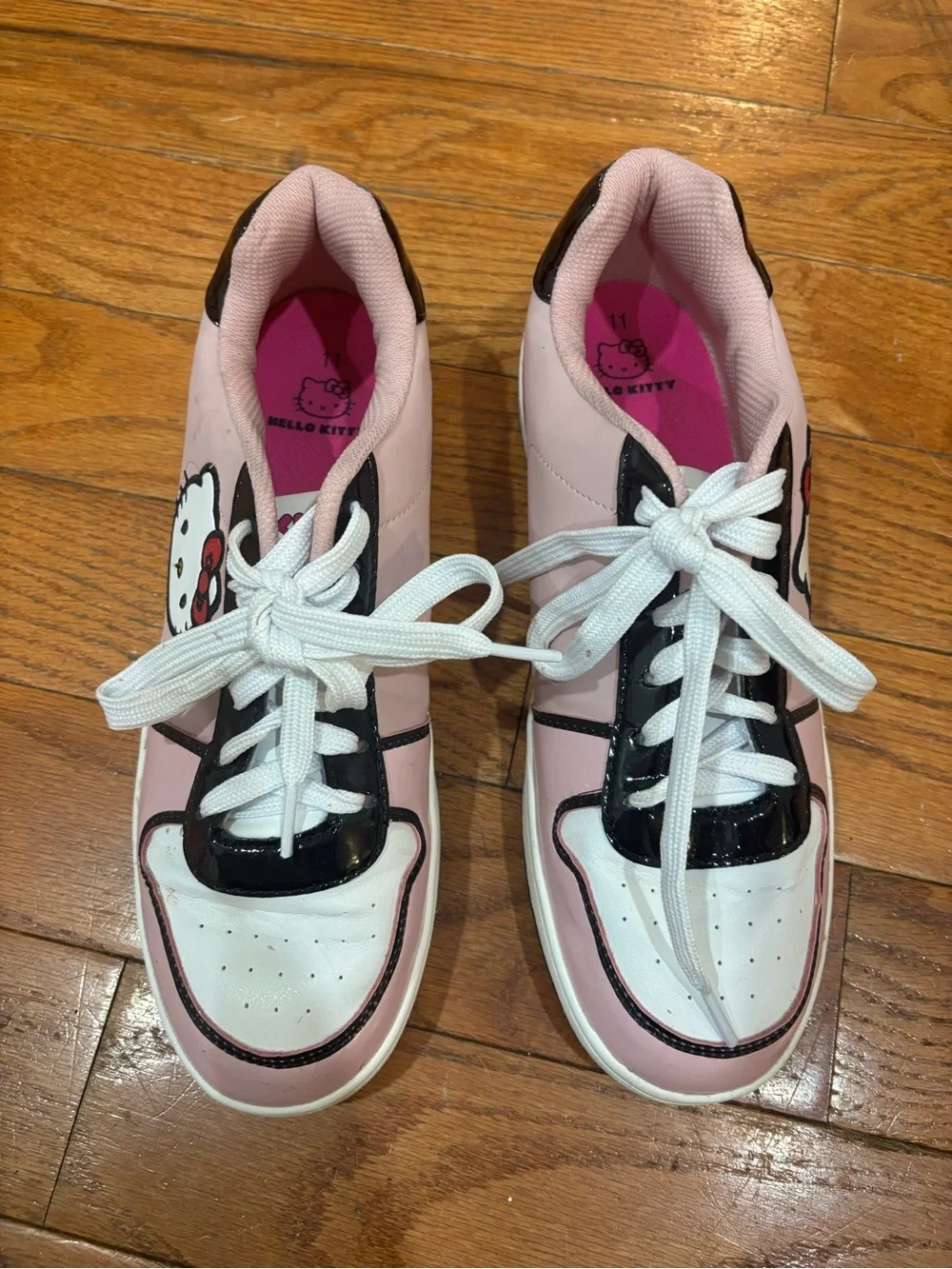 Hello Kitty Pink White and Black Low-Top Sneakers Size 11
